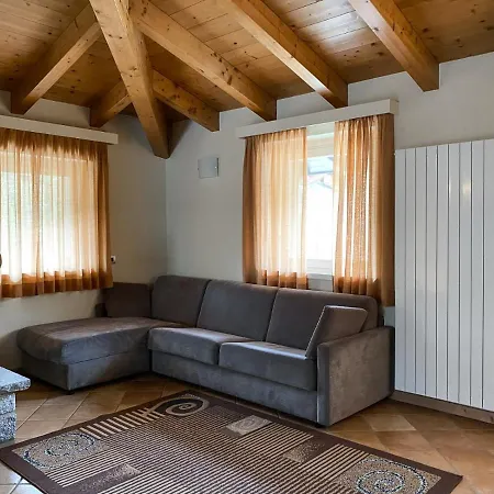 Appartement Mansarda Casa Bezzi Ponte Di Legno